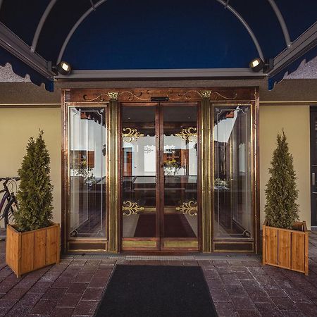 Hotel & Gaststaette Zum Erdinger Weissbraeu Munique Exterior foto